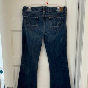 American Eagle Jeans - Favorite Boyfriend Size 6 Short